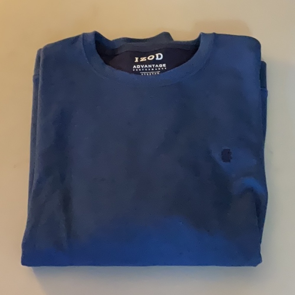 EUC Mens IZOD pullover shirt